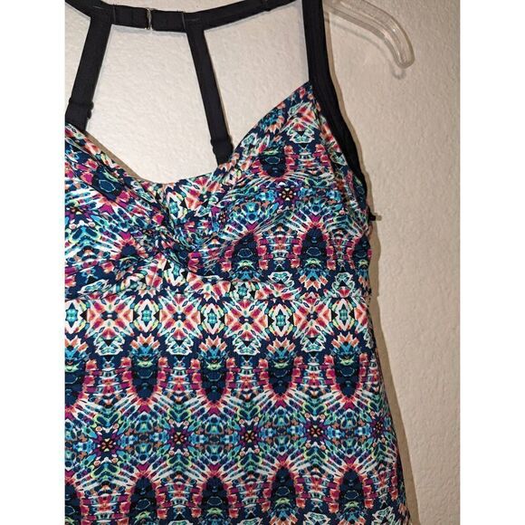 Women's Title Nine Bathing Suit, Tank, Tankini Top Only, Underwire 34 D - Picture 8 of 8